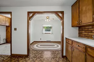 221 E John St, Forrest, IL 61741 - Photo 16