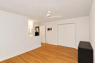 2019 E Avon Ln, Arlington Heights, IL 60004 - Photo 20