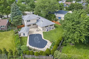 2019 E Avon Ln, Arlington Heights, IL 60004 - Photo 70