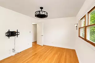 2019 E Avon Ln, Arlington Heights, IL 60004 - Photo 26