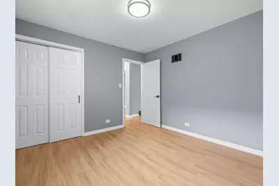 9546 S Emerald Avenue, Chicago, IL 60628 - Photo 10