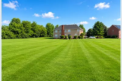 11 Harrington Court, Hawthorn Woods, IL 60047 - Photo 32