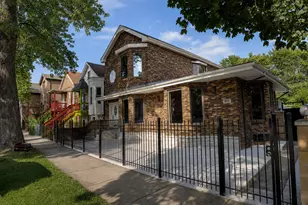 3017 S Canal St, Chicago, IL 60616 - Photo 2