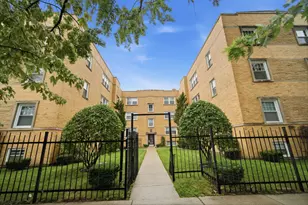 6046 N Francisco Ave, Chicago, IL 60659 - Photo 2