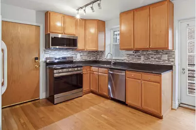 6046 N Francisco Avenue #2W, Chicago, IL 60659 - Photo 8