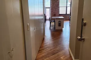 1601 S Indiana Ave, Chicago, IL 60616 - Photo 8