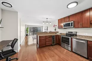 2020 N Lincoln Park W, Chicago, IL 60614 - Photo 6