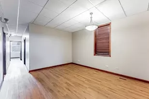 5543 W Diversey Ave, Chicago, IL 60639 - Photo 30