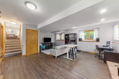 907 Wescott Road, Bolingbrook, IL 60440 - Photo 16