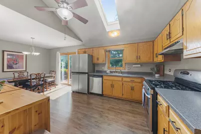 907 Wescott Road, Bolingbrook, IL 60440 - Photo 8