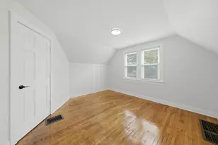9232 S Essex Ave, Chicago, IL 60617 - Photo 22