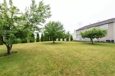39689 Lynsee Court, Beach Park, IL 60083 - Photo 4