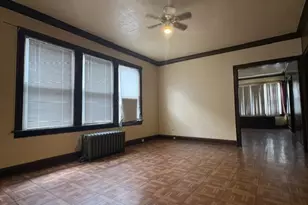 6537 S Francisco Ave, Chicago, IL 60629 - Photo 2