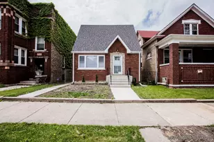 8126 S Ada St, Chicago, IL 60620 - Photo 2