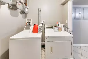 6524 S Eberhart Ave, Chicago, IL 60637 - Photo 40