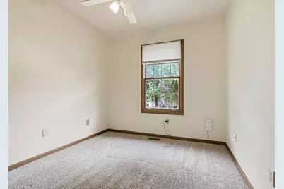 510 E Mulberry Street #1, Bloomington, IL 61701 - Photo 16