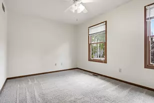 510 E Mulberry St, Bloomington, IL 61701 - Photo 10
