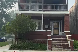 2704 E 77th St, Chicago, IL 60649 - Photo 1