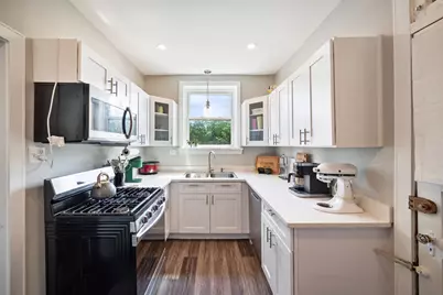 338 S East Avenue #3N, Oak Park, IL 60302 - Photo 4