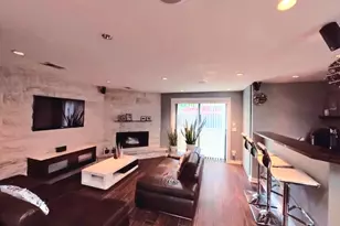 2519 Parkwood Ln, Des Plaines, IL 60018 - Photo 28