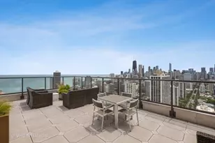 1660 N La Salle Dr, Chicago, IL 60614 - Photo 8