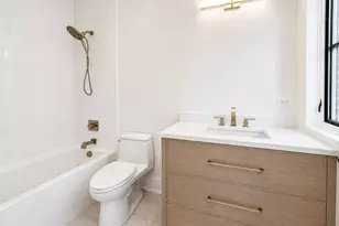 107 S Webster St, Naperville, IL 60540 - Photo 18