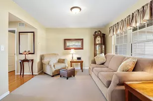 1196 Fawn Cir, Manteno, IL 60950 - Photo 4