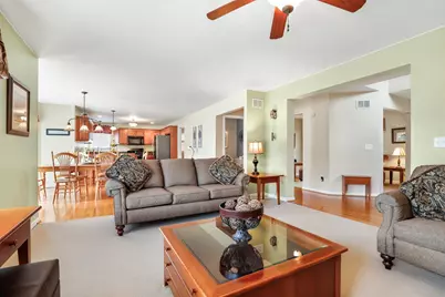 1196 Fawn Circle, Manteno, IL 60950 - Photo 6
