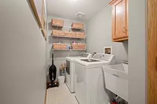 2260 Durand Dr, Downers Grove, IL 60515 - Photo 18