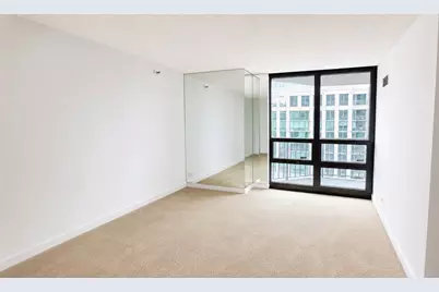10 E Ontario Street #4007, Chicago, IL 60611 - Photo 8