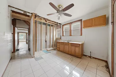 9250 S Ada Street, Chicago, IL 60620 - Photo 6