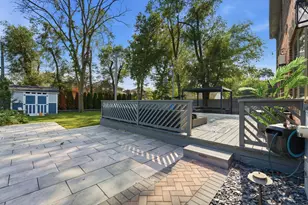 4621 Lilac Ave, Glenview, IL 60025 - Photo 36