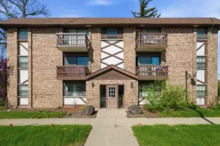 9602 Schiller Blvd, Franklin Park, IL 60131 - Photo 2
