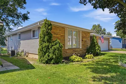 707 E 19th Street, Sterling, IL 61081 - Photo 16