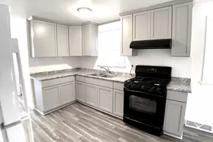 3451 W 38th St, Chicago, IL 60632 - Photo 8