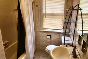 8438 S Morgan St, Chicago, IL 60620 - Photo 14