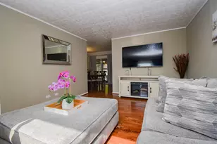 2605 W Vermont Ave, Waukegan, IL 60087 - Photo 8