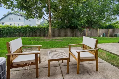 2419 Birch Street, Des Plaines, IL 60018 - Photo 14