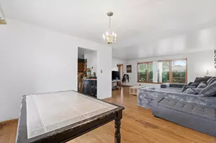 15342 Dobson Ave, South Holland, IL 60473 - Photo 8