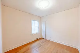 5022 W Schubert Ave, Chicago, IL 60639 - Photo 8
