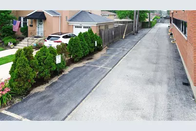 7300 N Cicero Avenue N, Lincolnwood, IL 60712 - Photo 56