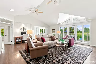 1110 Lake Shore Drive N, Barrington, IL 60010 - Photo 6