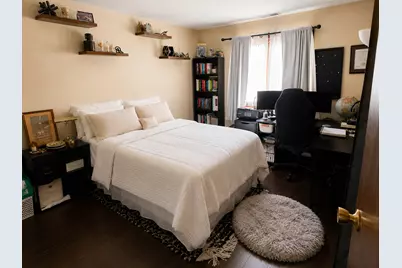 1302 E Washington Street #B1, Des Plaines, IL 60016 - Photo 12