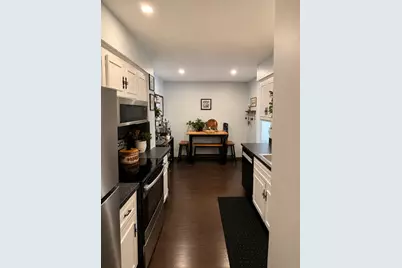 1302 E Washington Street #B1, Des Plaines, IL 60016 - Photo 8