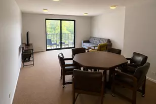 1302 E Washington St, Des Plaines, IL 60016 - Photo 22