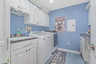 9340 S Clifton Park Ave, Evergreen Park, IL 60805 - Photo 24