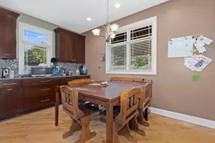 9340 S Clifton Park Ave, Evergreen Park, IL 60805 - Photo 6