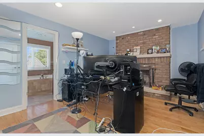 9340 S Clifton Park Avenue, Evergreen Park, IL 60805 - Photo 16