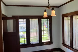 404 E McKenney St, Dixon, IL 61021 - Photo 10
