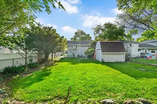 229 S Milton Ave, Glen Ellyn, IL 60137 - Photo 20